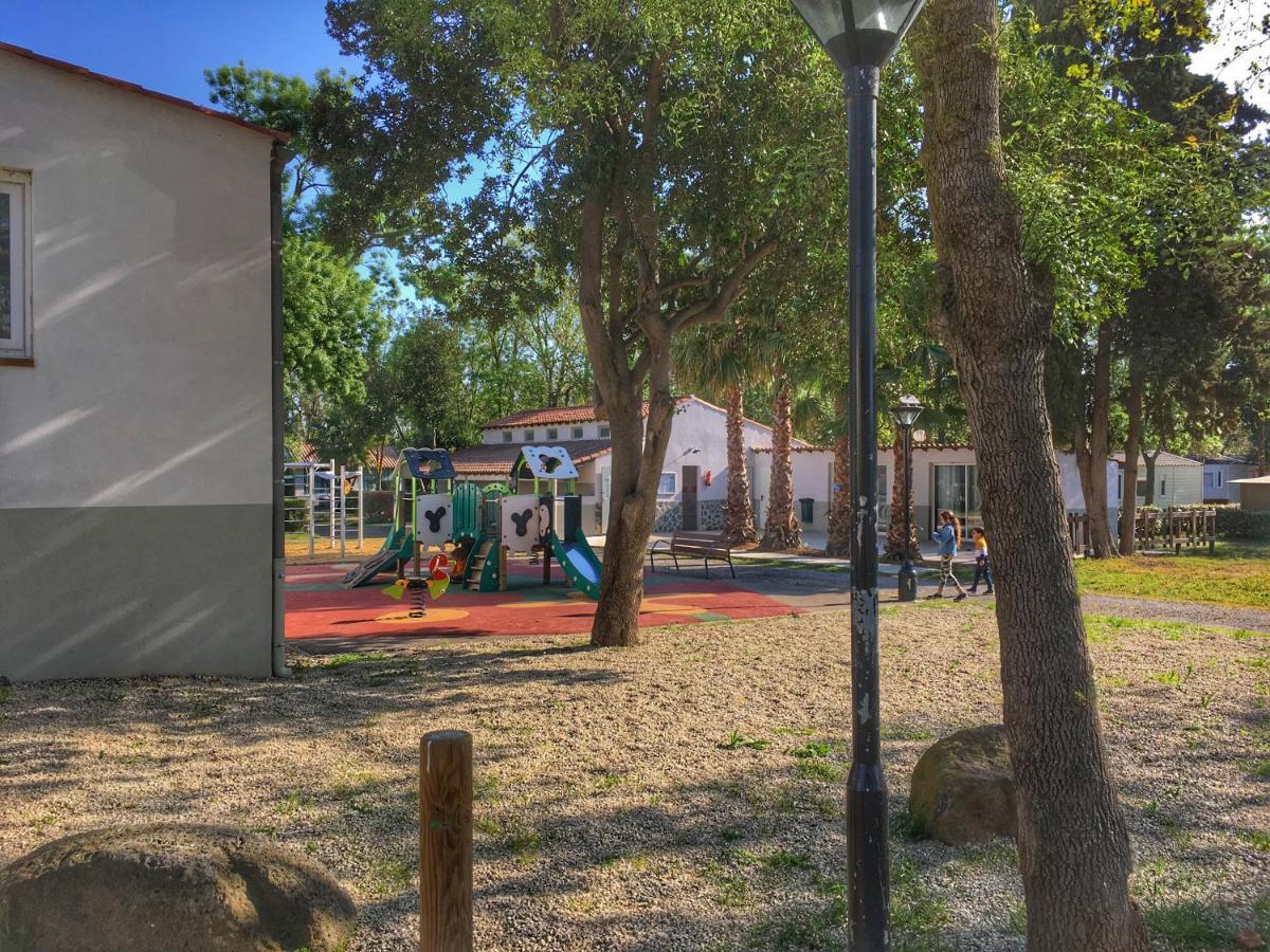 Mobil Home Pour 6 Personnes Climatise A Quelques Minutes Des Plages 阿格德 外观 照片